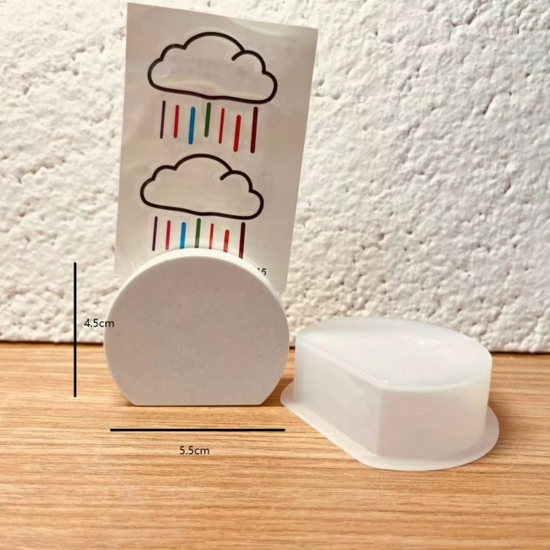 Semi Circle Card/Photo Holder